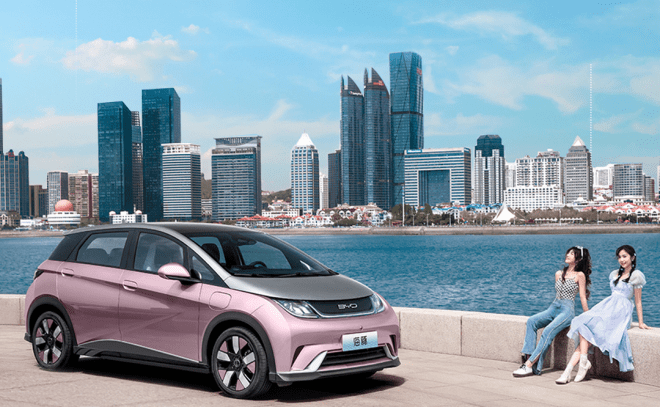 �ȁ��Ϻ������N��20�f������Ů܇��������